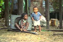 Enfants de la Côte Est, Antalaha, province de Diégo-Suarez (Antsiranana)