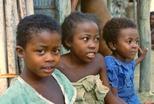 Jeunes enfants Manambolosy