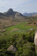 Paysage de la réserve villageoise d'Anja. , Province de Fianarantsoa
